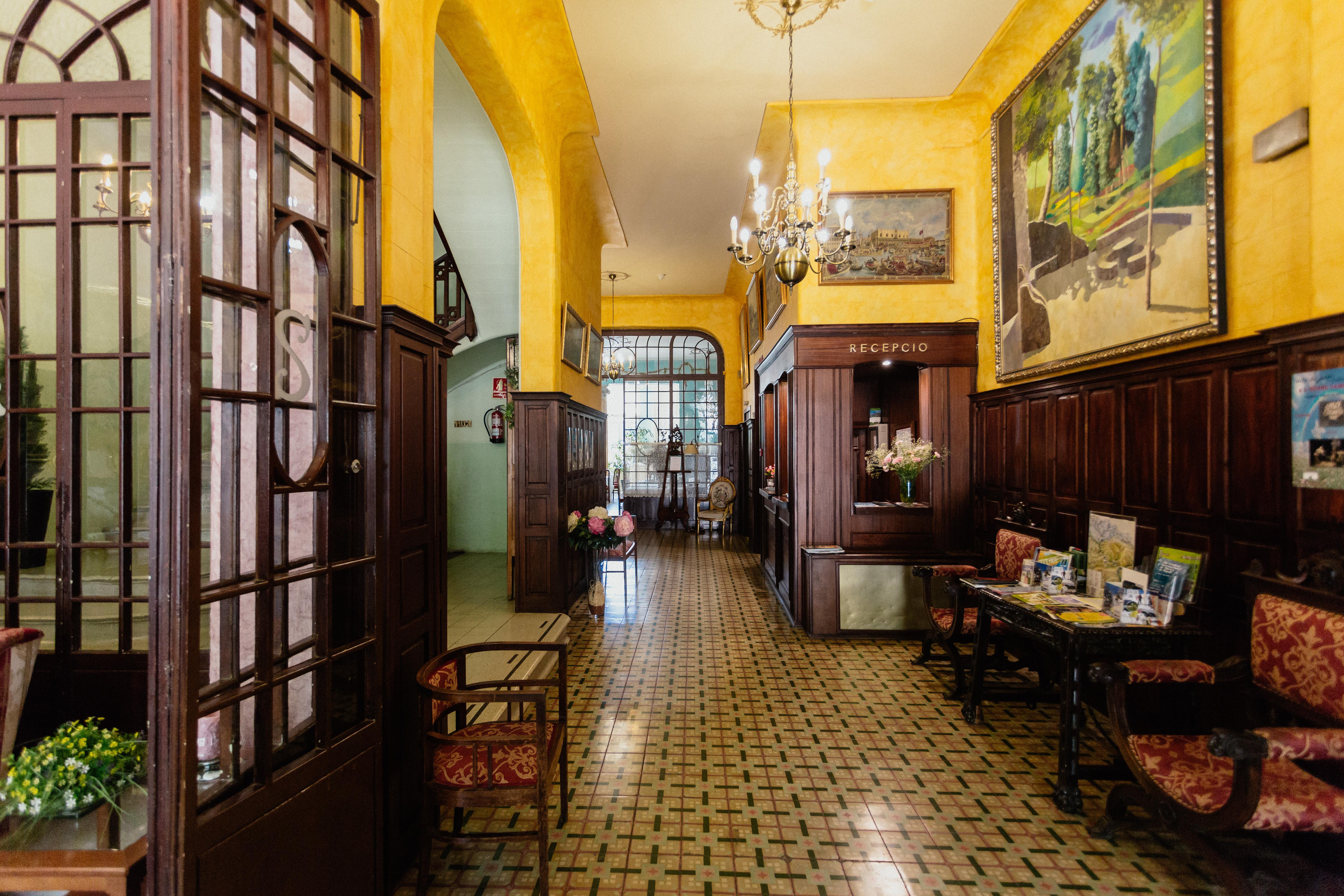 Hotel De Кампродон Экстерьер фото