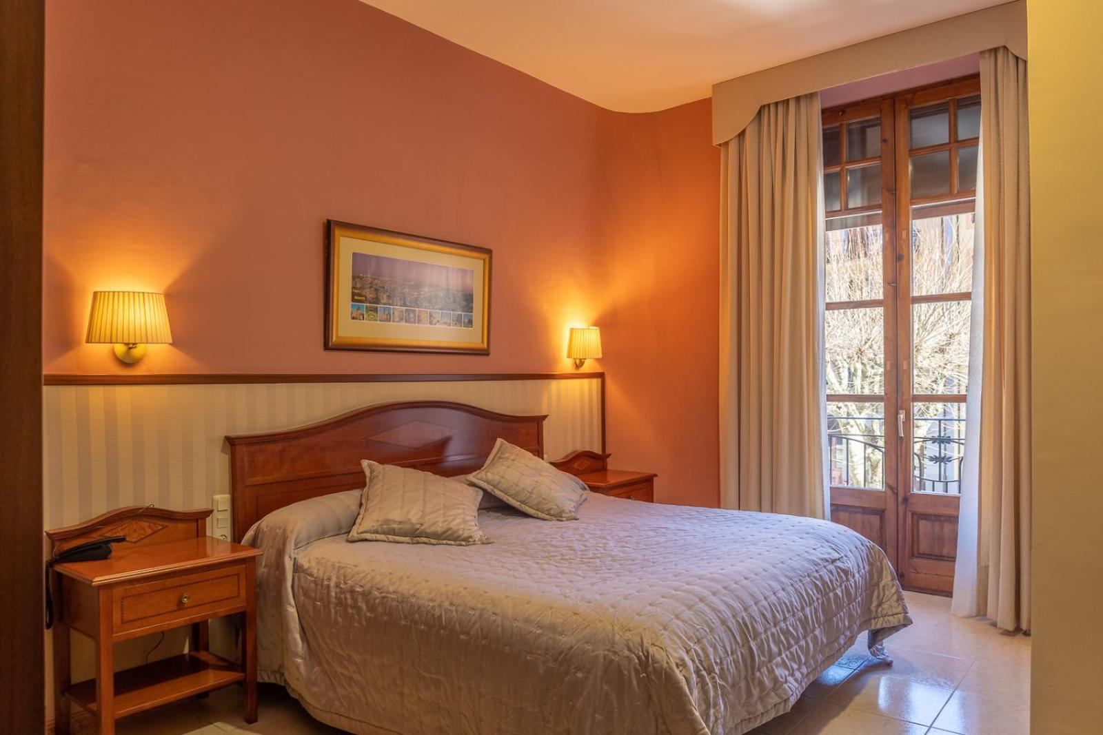 Hotel De Кампродон Экстерьер фото